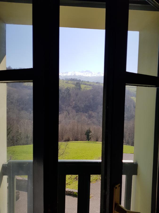 Hotel Montanas De Covadonga Onís Kültér fotó